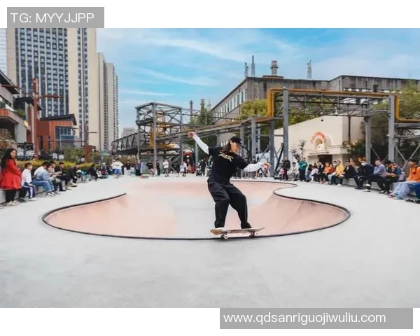 成都滑板队的灵活性探讨与滑板文化的深度融合分析