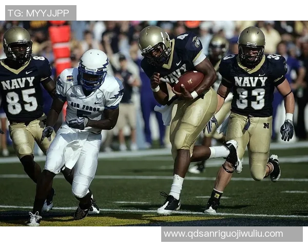 美式足球明星推荐的减肥产品助你轻松塑形实现健康生活目标 美式足球明星推荐的减肥产品助你轻松塑形实现健康生活目标